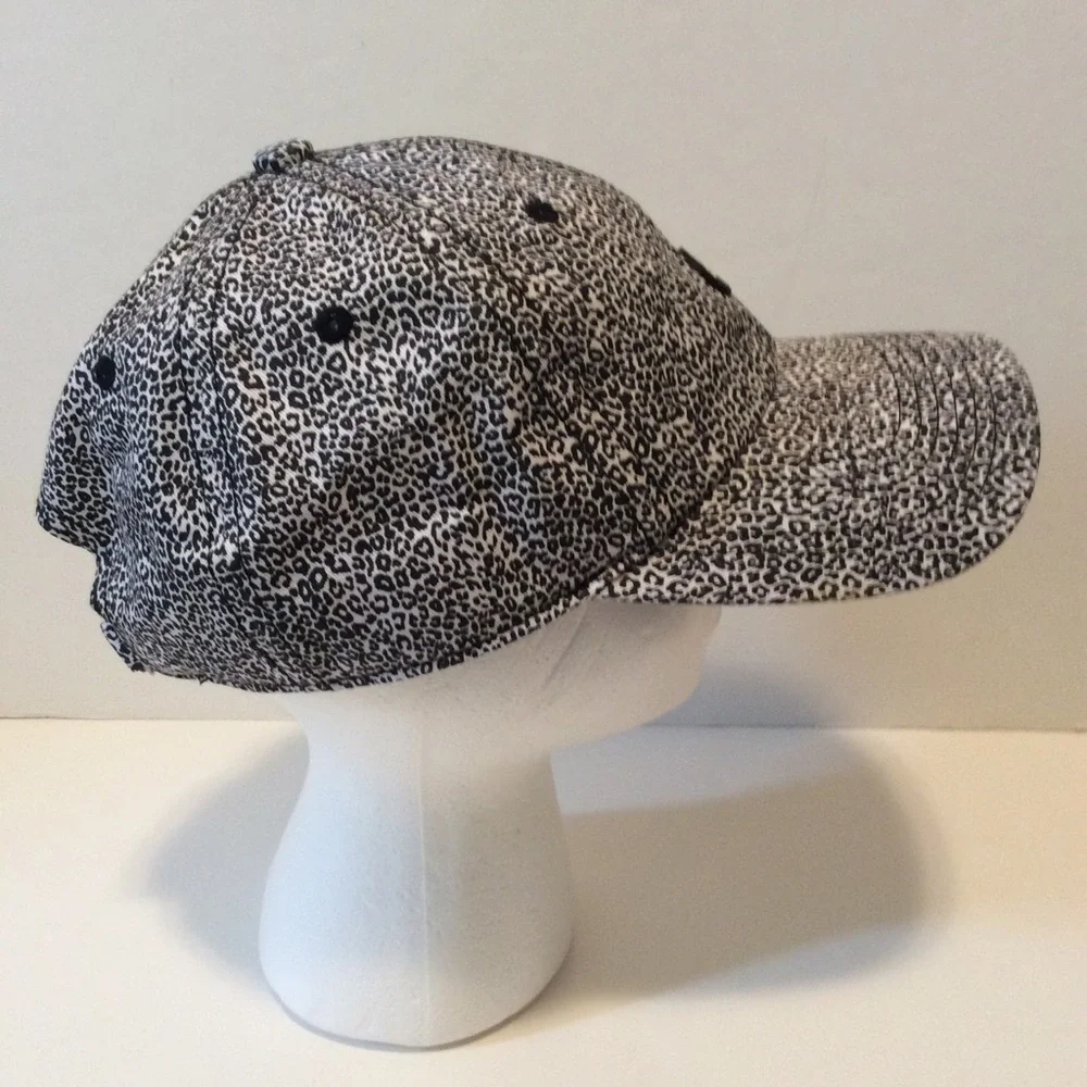 EUC Zyia Active Baseball Cap